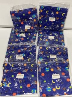 BOX TO INCLUDE QTY OF NOMSUM KIDS APRON 6-8YRS SPACE PATTERN