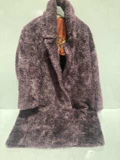 BOX OF ITEMS TO INCLUDE LADIES PURPLE WOOL COAT