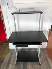 METAL & WOODEN COMPUTER TABLE WITH WHEELS: LOCATION - A RACK(COLLECTION OR OPTIONAL DELIVERY AVAILABLE)