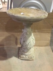 BALUSTER BIRD BATH - COLLECTION ONLY - LOCATION FLOOR