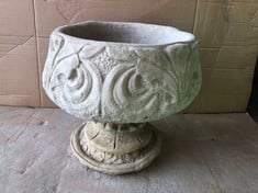 FLEUR-DE-LYS URN- DEPICTING THE STYLIZED 3 PETAL DESIGN - COLLECTION ONLY - LOCATION FLOOR