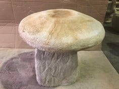 TOAD STOOL - COLLECTION ONLY - LOCATION FLOOR