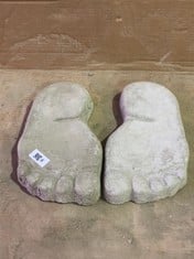 FOOT STEPPING STONES - COLLECTION ONLY - LOCATION FLOOR