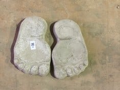 FOOT STEPPING STONES - COLLECTION ONLY - LOCATION FLOOR