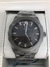 MENS BERNARD REINHARDT WATCH-316 STAINLESS STEEL CASE & STRAP-SWISS MOVEMENT-5ATM WATER RESISTANT-GIFT BOX: LOCATION - A RACK