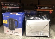 QUANTITY OF KITCHEN & APPLIANCES ITEMS TO INCLUDE RUSSELL HOBBS HONEYCOMB ELECTRIC 1.7L CORDLESS KETTLE (FAST BOIL 3KW, BLACK PREMIUM PLASTIC, MATT & HIGH GLOSS FINISH, REMOVABLE WASHABLE ANTI-SCALE