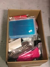 QUANTITY OF ASSORTED ITEMS TO INCLUDE EROILOR LIGHT SPORTS GLOVES RUNNING GLOVES WARM UP WINTER GLOVES WITH TOUCHSCREEN FUNCTION - PINK - L/XL: LOCATION - C RACK