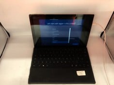 MICROSOFT SURFACE PRO 7 256GB SSD LAPTOP: MODEL NO 1866. INTEL CORE I5-1035G4, 8GB RAM, [JPTE73639]: LOCATION - I RACK