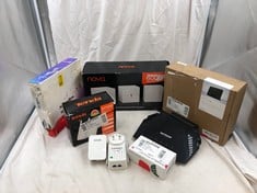 QUANTITY OF ITEMS TO INCLUDE TENDA AV1000 WI-FI RANGE EXTENDER: LOCATION - U RACK