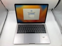 APPLE MACBOOK PRO 512GB SSD LAPTOP: MODEL NO A1989. INTEL CORE I7-8559U, 16GB RAM, [JPTE72686]: LOCATION - C RACK