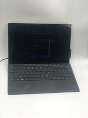 MICROSOFT SURFACE PRO 7 256GB LAPTOP: MODEL NO 1866 (SMASHED / SALVAGE / SPARES). INTEL CORE I5-1035G4, 8GB RAM, [JPTE73418]: LOCATION - J2 RACK