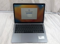 APPLE MACBOOK PRO 500GB LAPTOP: MODEL NO A1989. INTEL CORE I7-8559U, 16GB RAM, [JPTE73481]: LOCATION - K2 RACK