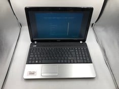 ACER TRAVELMATE P253 120GB SSD LAPTOP: MODEL NO P523. INTEL CORE I5-3250M, 4GB RAM, [JPTE73248]: LOCATION - E RACK