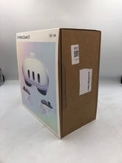 META QUEST 3 128 GB VR HEADSET. [JPTE72481]: LOCATION - O2 RACK