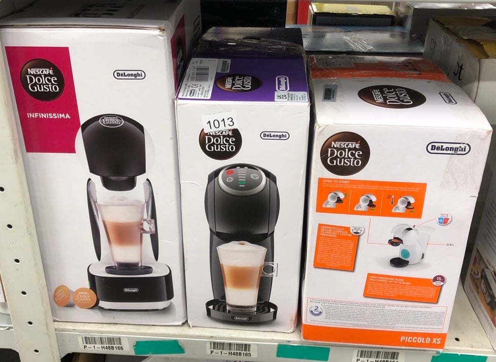 QUANTITY OF KITCHEN & APPLIANCES ITEMS TO INCLUDE DOLCE GUSTO EDG 210.W PICCOLO XS WHITE POD COFFEE MACHINE, ALUMINIUM, 1600 W: LOCATION - FRONT RACK