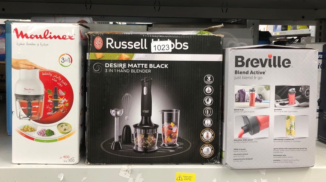 QUANTITY OF ITEMS TO INCLUDE RUSSELL HOBBS DESIRE 3 IN 1 ELECTRIC HAND BLENDER, FRUIT & VEG MINI CHOPPER & WHISK ATTACHMENT, STAINLESS STEEL BLENDING LEG, WHISK & BLADES, 500ML CAPACITY CHOPPING BOWL