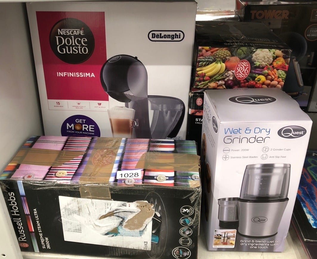 QUANTITY OF ITEMS TO INCLUDE QUEST 34170 ELECTRIC WET AND DRY GRINDER / ONE TOUCH OPERATION / COFFEE, SPICES, NUTS, FRUIT, VEGETABLES, SAUCES, SALSA, DIPS / 80G CAPACITY / 2 X INTERCHANGEABLE STAINLE