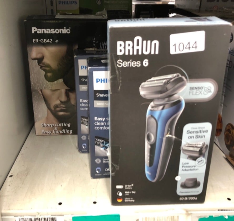 QUANTITY OF ITEMS TO INCLUDE BRAUN SERIES 6 ELECTRIC SHAVER FOR MEN WITH PRECISION TRIMMER, WET & DRY ELECTRIC RAZOR FOR MEN, UK  PLUG, 60-B1200S, BLUE RAZOR: LOCATION - FRONT RACK