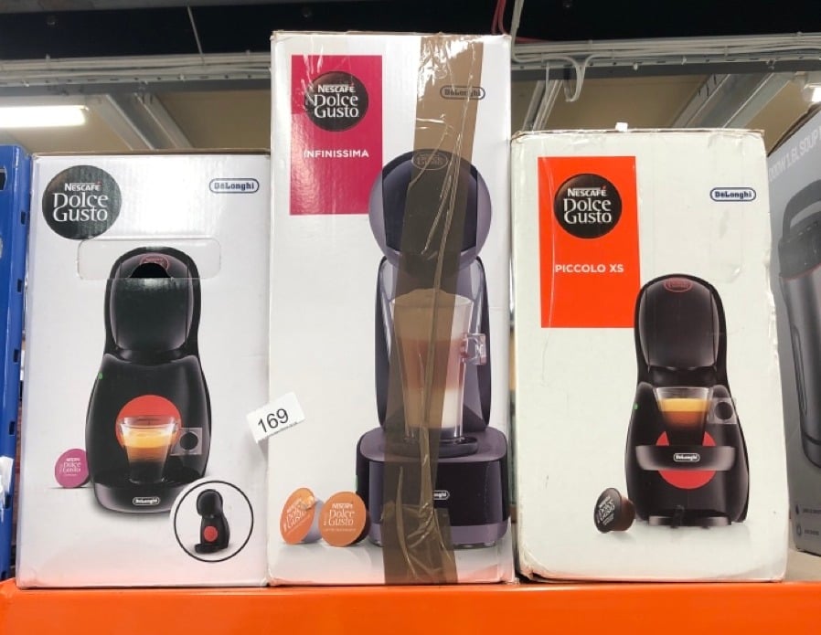 QUANTITY OF KITCHEN & APPLIANCES ITEMS TO INCLUDE DELONGHI NESCAFÉ DOLCE GUSTO PICCOLO XS POD CAPSULE COFFEE MACHINE, ESPRESSO, CAPPUCCINO AND MORE, EDG210.B, 0.8 LITERS, BLACK & RED: LOCATION - A RA