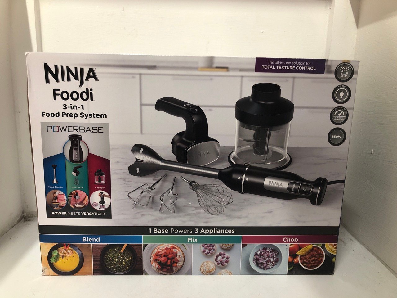 NINJA FOODI 3-IN-1 HAND BLENDER, HAND MIXER & CHOPPER, FOOD PROCESSOR WITH 3 ATTACHMENTS, 850W POWERBASE, IMMERSION BLENDER, 5 MIXING SPEEDS, 2 BLENDING SPEEDS, 1.5M CORD, BLACK CI100UK.: LOCATION -