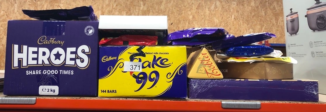 QUANTITY OF ITEMS TO INCLUDE CADBURY TWIRL CHOCOLATE BAR, 215 G - SOME MAY BE PAST BEST BEFORE DATE: LOCATION - C RACK