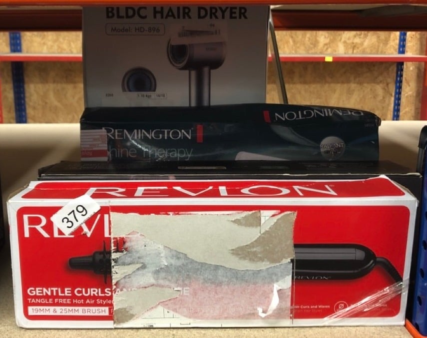 QUANTITY OF HEALTH & BEAUTY ITEMS TO INCLUDE REVLON HAIR TOOLS RVHA6017UK TANGLE FREE HOT AIR STYLER, BLACK: LOCATION - C RACK