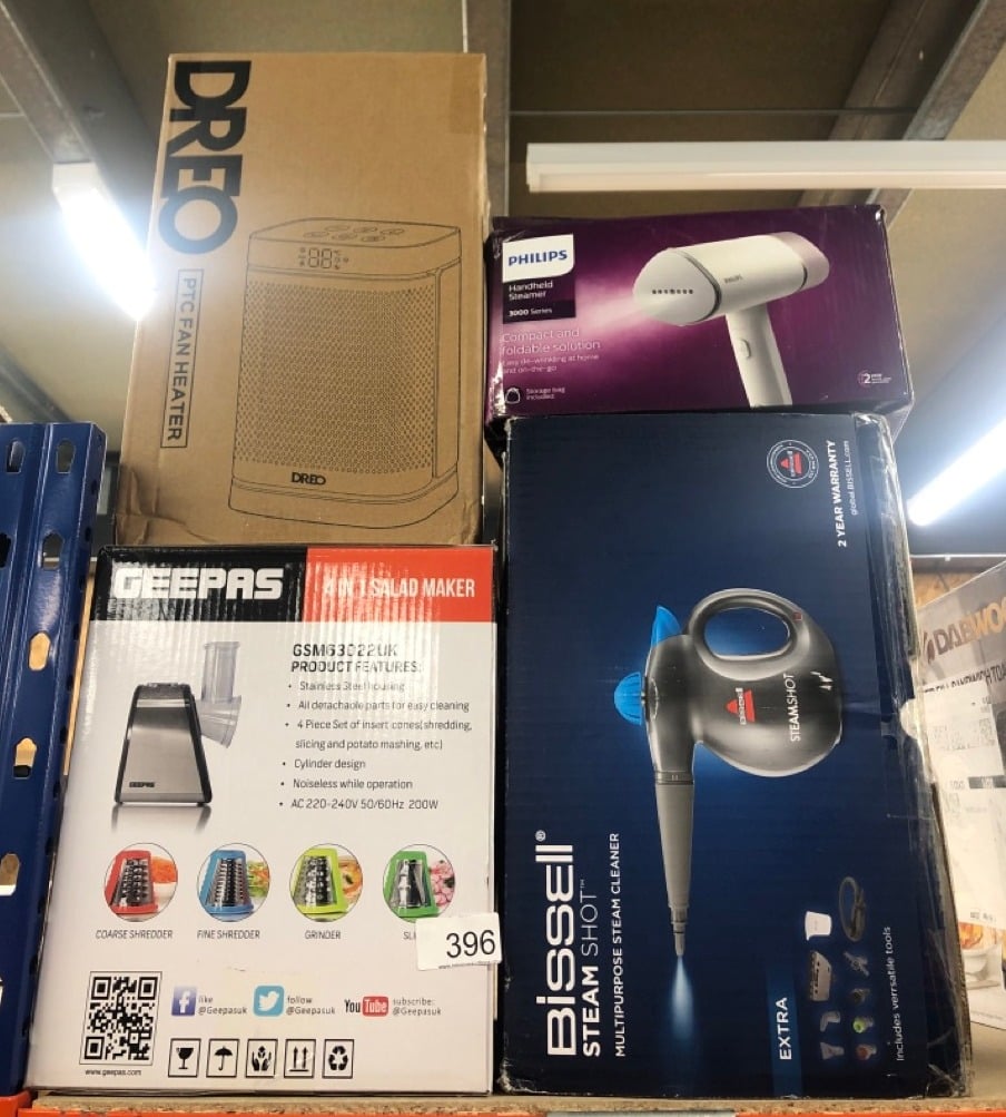 QUANTITY OF KITCHEN & APPLIANCES ITEMS TO INCLUDE PHILIPS HANDHELD STEAMER 3000 SERIES, COMPACT AND FOLDABLE, READY TO USE IN ˜30 SECONDS, NO IRONING BOARD NEEDED, 1000W, UP TO 20G/MIN, STH3020/16, W