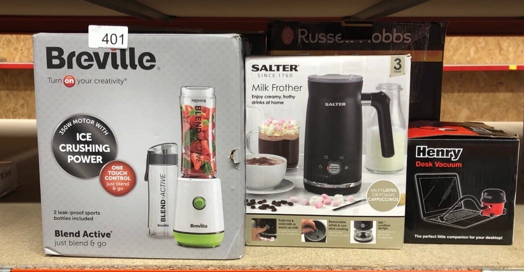 QUANTITY OF KITCHEN & APPLIANCES ITEMS TO INCLUDE BREVILLE BLEND ACTIVE PERSONAL BLENDER & SMOOTHIE MAKER | 350W | 2 PORTABLE BLEND ACTIVE BOTTLES (600ML) | LEAK PROOF LIDS | WHITE & GREEN [VBL246]: