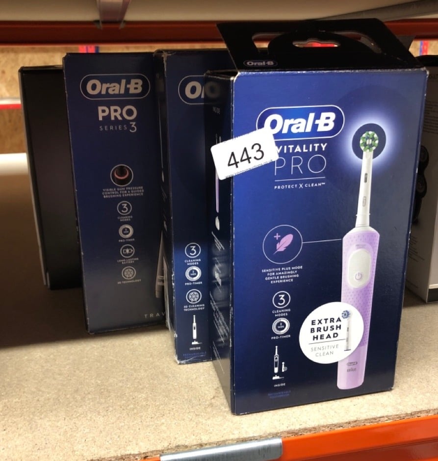 QUANTITY OF HEALTH & BEAUTY ITEMS TO INCLUDE ORAL-B VITALITY PRO ELECTRIC TOOTHBRUSHES FOR ADULTS,1 HANDLE, 2 TOOTHBRUSH HEADS, 3 BRUSHING MODES INCLUDING SENSITIVE PLUS,  UK PLUG, PURPLE: LOCATION -