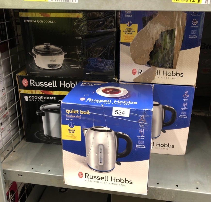 QUANTITY OF ITEMS TO INCLUDE RUSSELL HOBBS BRUSHED STAINLESS STEEL ELECTRIC 1.7L CORDLESS KETTLE (QUIET & FAST BOIL 3KW, REMOVABLE WASHABLE ANTI-SCALE FILTER, PUSH BUTTON LID, PERFECT POUR SPOUT) 204