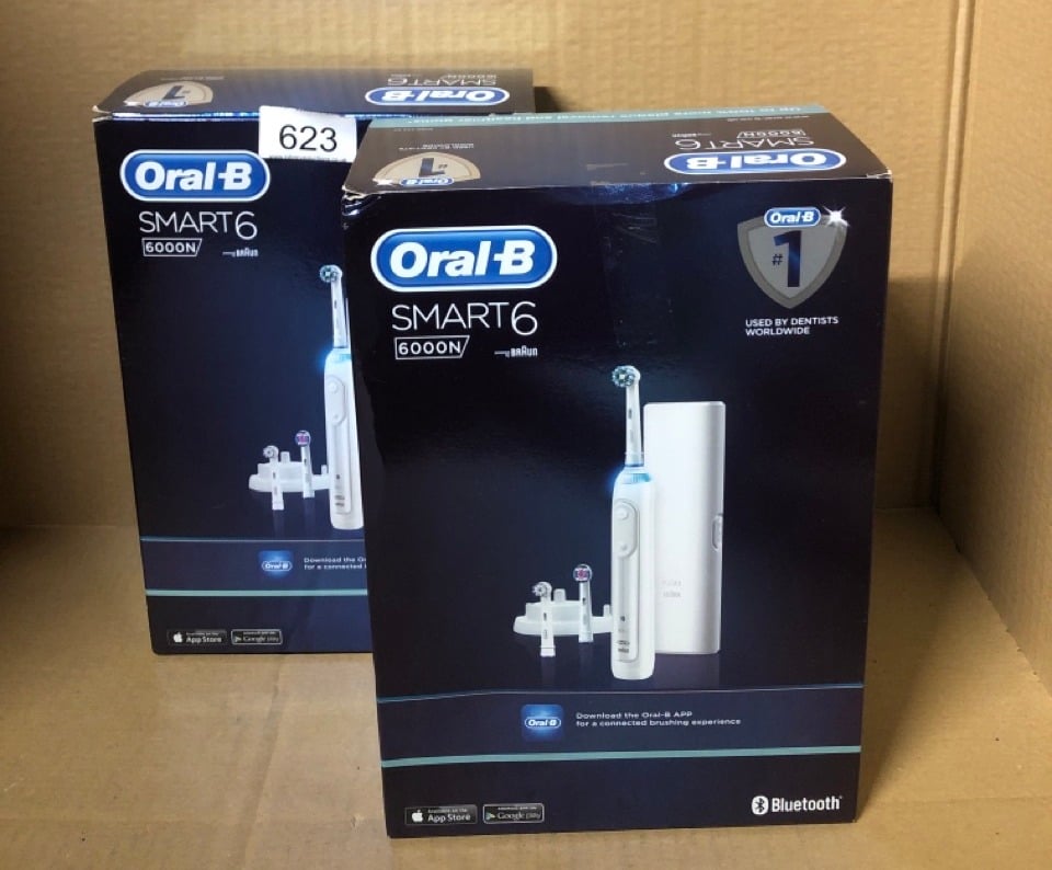 2 X ORAL B SMART 6 6000N ELECTRIC TOOTHBRUSH: LOCATION - D RACK