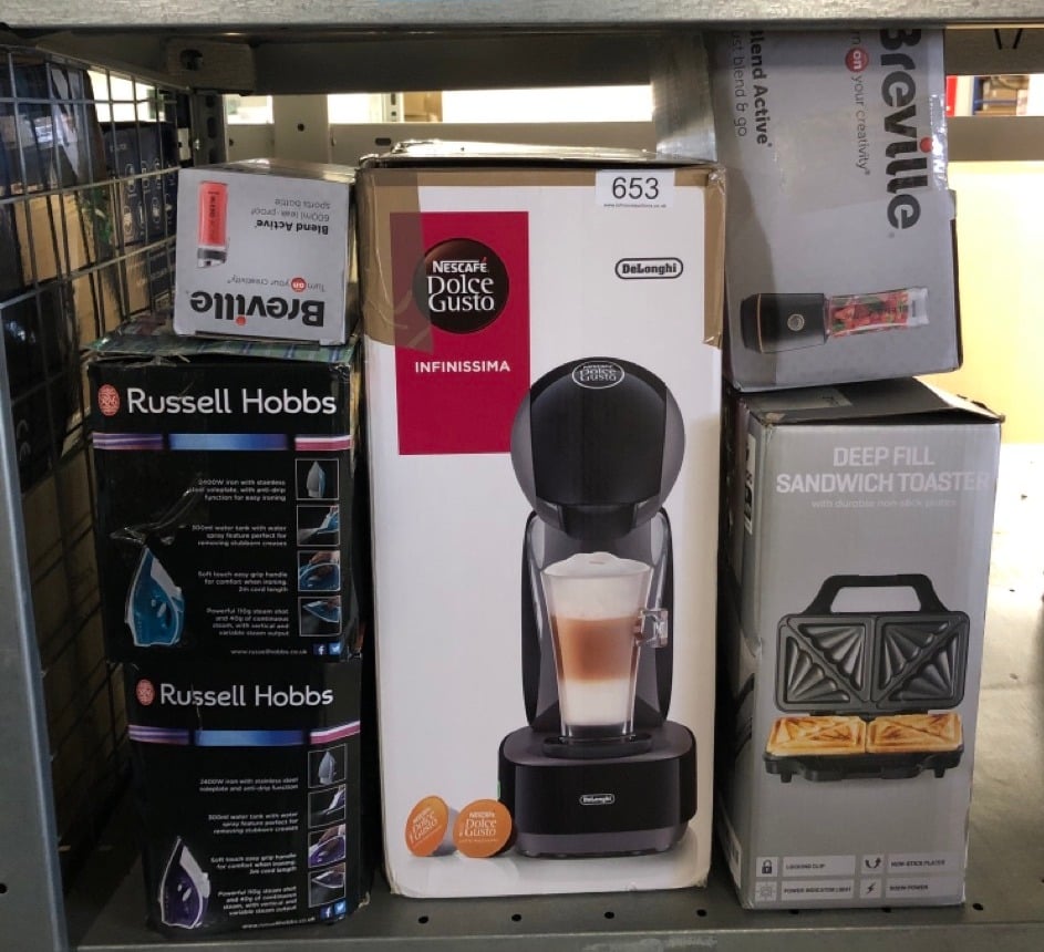 QUANTITY OF KITCHEN & APPLIANCES ITEMS TO INCLUDE BREVILLE BLEND ACTIVE PERSONAL BLENDER & SMOOTHIE MAKER | 350W | 1 PORTABLE BLEND ACTIVE BOTTLE (600ML) | LEAK PROOF LID | BLACK & GOLD [VBL251]: LOC