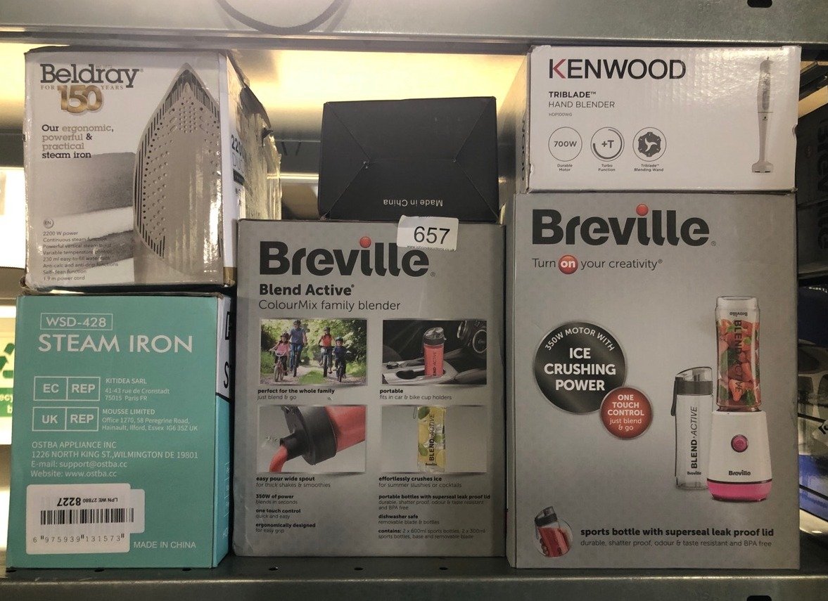 QUANTITY OF KITCHEN & APPLIANCES ITEMS TO INCLUDE BREVILLE BLEND ACTIVE PERSONAL BLENDER & SMOOTHIE MAKER | 350W | FAMILY PACK | 4 PORTABLE BLEND ACTIVE BOTTLES (300ML | 600ML) | LEAK PROOF LIDS | WH