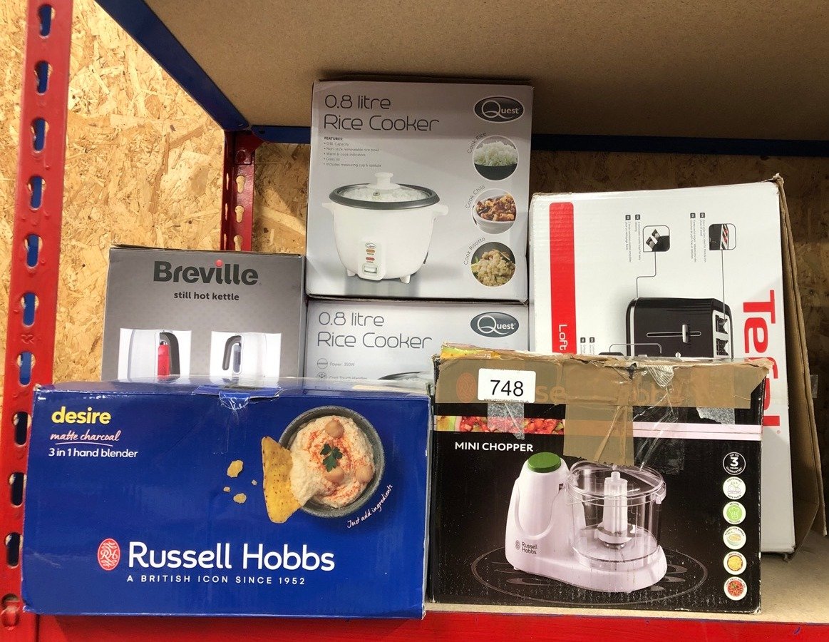 QUANTITY OF KITCHEN & APPLIANCES ITEMS TO INCLUDE RUSSELL HOBBS FOOD COLLECTION ELECTRIC MINI CHOPPER, DICES & PUREES FRUIT & VEGETABLES - RECIPES INCLUDED, 500ML, REMOVABLE DISHWASHER-SAFE BOWL, LID