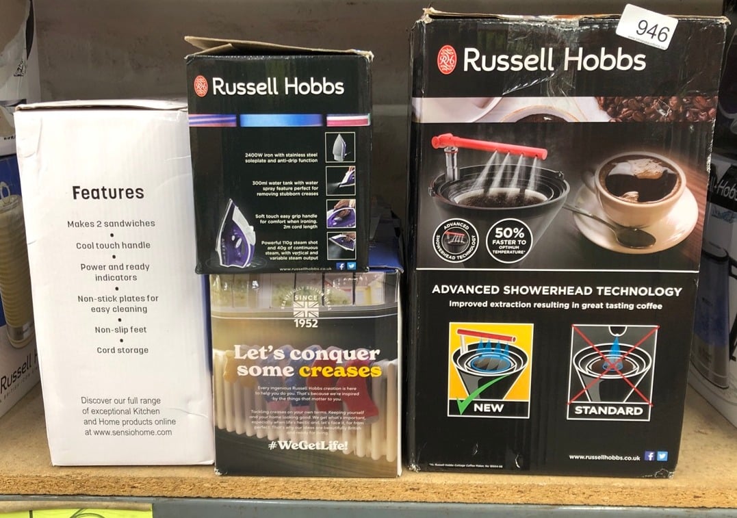 QUANTITY OF KITCHEN & APPLIANCES ITEMS TO INCLUDE RUSSELL HOBBS SUPREME STEAM IRON, POWERFUL VERTICAL STEAM FUNCTION, NON-STICK STAINLESS STEEL SOLEPLATE, EASY FILL 300ML WATER TANK, 110G STEAM SHOT,