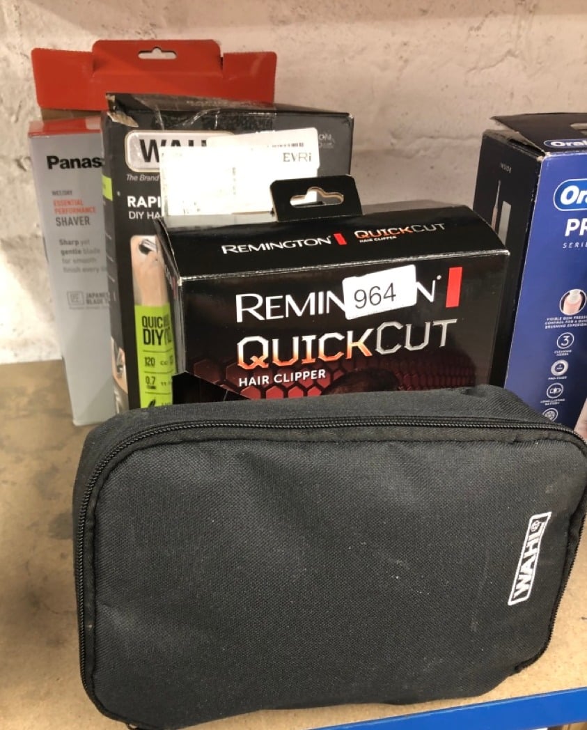 QUANTITY OF HEALTH & BEAUTY ITEMS TO INCLUDE REMINGTON QUICK CUT HAIR CLIPPERS (CORDLESS, 40-MINUTE USAGE, QUICK CHARGE, CURVE CUT BLADE TECHNOLOGY, CLEANER MORE EVEN CUT, GRADING, TAPERING & TRIMMIN