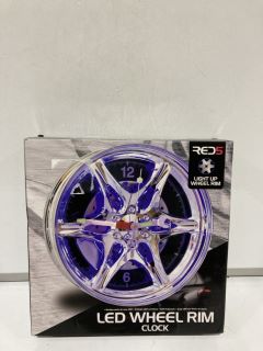 QTY OF ITEMS TO INCLUDE RED5 LED WHEEL RIM CLOCK