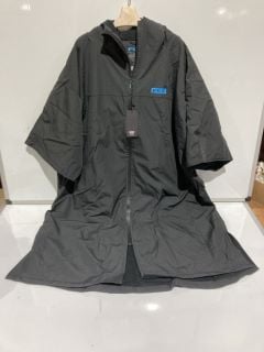 2 X FCS BLACK LARGE ALL WEATHER PONCHO