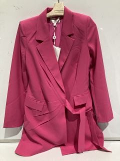 1 X BOX OF PREMIUM DESIGNER APPAREL TO INCLUDE FOREVER UNIQUE PINK BLAZER UK 6