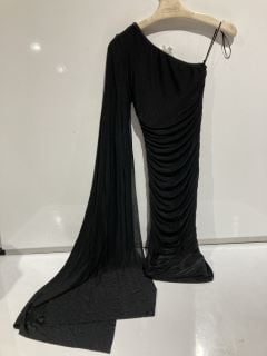 1 X BOX OF PREMIUM DESIGNER APPAREL TO INCLUDE FOREVER UNIQUE BLACK DRESS UK 6