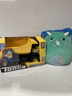 STUDIO DINO SQUISHY PLUSH + TONKA MIGHTY DUMP TRUCK