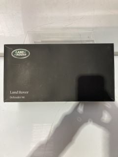 LAND ROVER DEFENDER 90 MODEL CAR