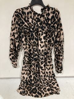 4 X WOMENS ANIMAL PRINT TOPS SIZE 12/16/20 TOTAL RRP £100