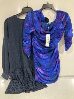 4 X PREMIUM DESIGNER APPAREL TO INCLUDE BLUE ANIMAL PRINT BLOUSE SIZE 12 TOTAL RRP £100