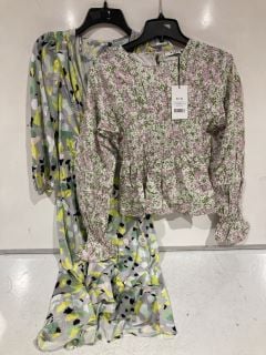 4 X PREMIUM DESIGNER APPAREL TO INLCUDE DESIGNER NA-KD FLORAL DRESS TOTAL RRP £110