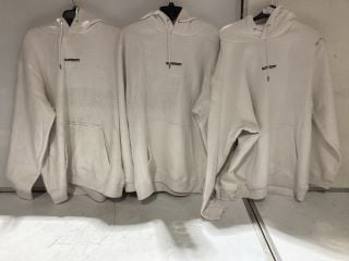 3 X SUPER DRY JUMPERS WHITE SIZE XL TOTAL RRP £150