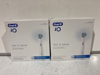 2 X ORAL-B TOOTH BRUSH HEADS