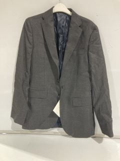 BOX OF CLOTHING TO INCLUDE MENS GREY SUIT SIZE 36