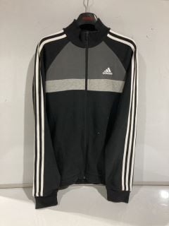 BOX OF DESIGNER CLOTHES TO INCLUDE ADIDAS FL TRACKSUIT JACKET SIZE UK 38/40