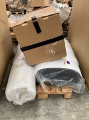 3 X VARIETY OF MATTRESSES AND MATTRESS TOPPERS OF DIFFERENT MODELS AND SIZES INCLUDING UNSPECIFIED BRAND MATTRESS MEASURING 135X190 (MAY BE DIRTY OR BROKEN).